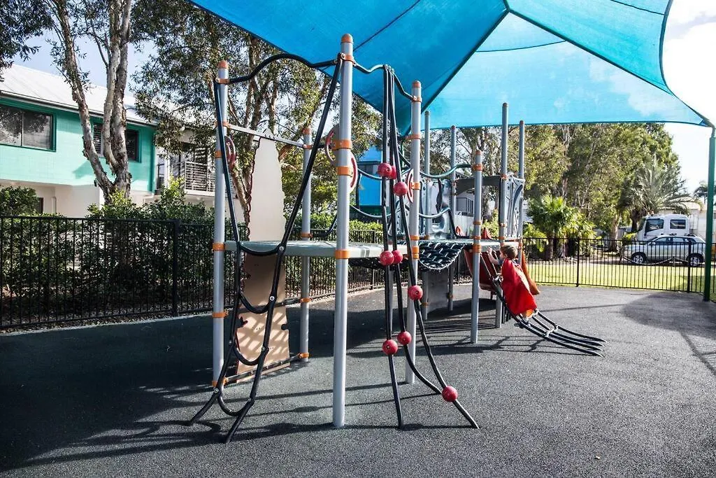 1 Bedroom Ground Level Unit In Noosaville Resort